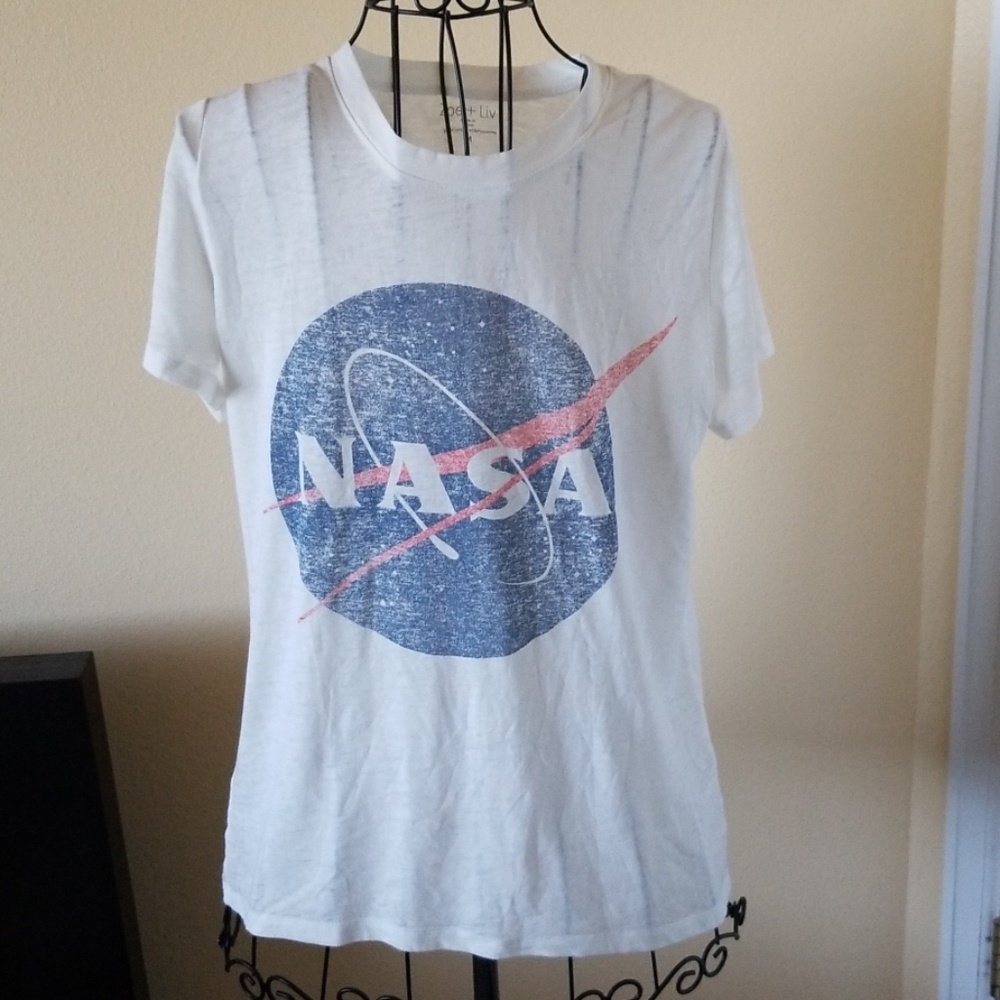 Zoe + Liv - NASA Tee